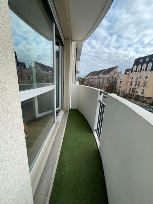 Le Clairvaux - Proche Centre Avec 1 Place En Parking Souterrain Dijon Exterior photo